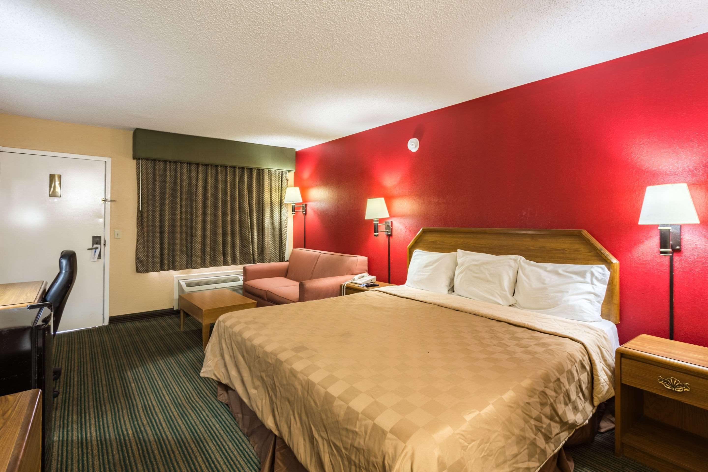 Rodeway Inn Hazlehurst Exteriör bild